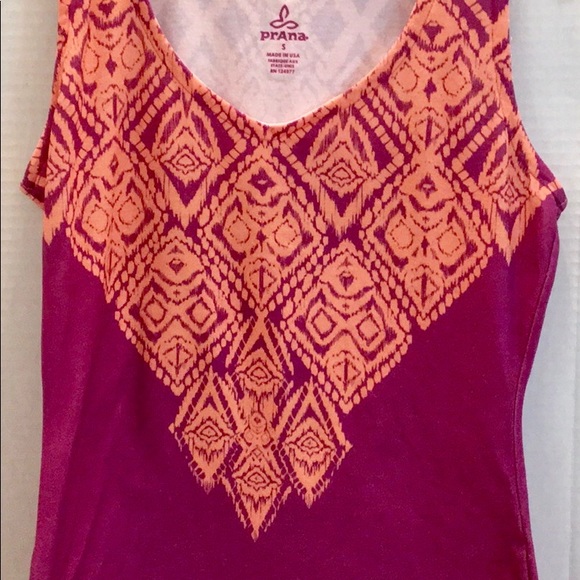 PRANA Vee Neck Sleeveless Spandex POLY TOP Small